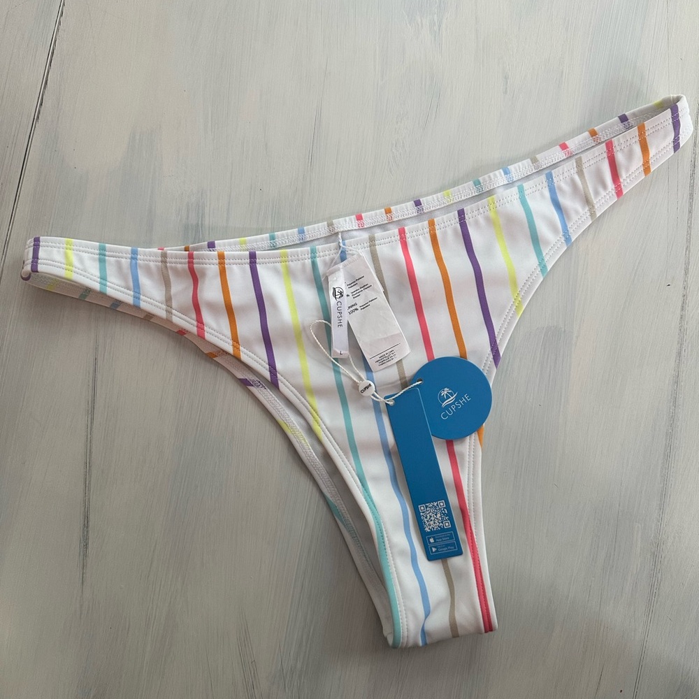 Cupshe Bikini bottoms large